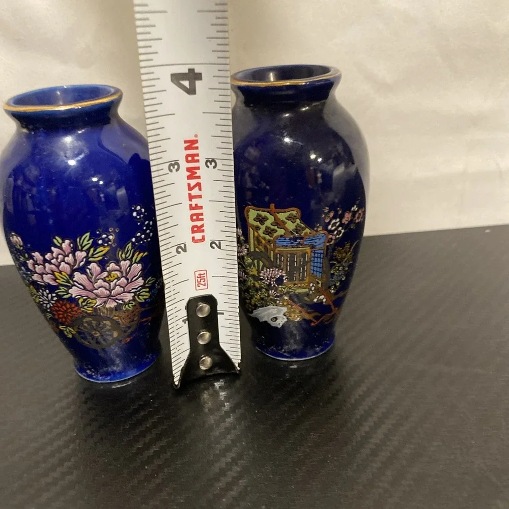Vtg Pair of Cobalt Blue Hand Painted Artmark Japan Small Vases 4
